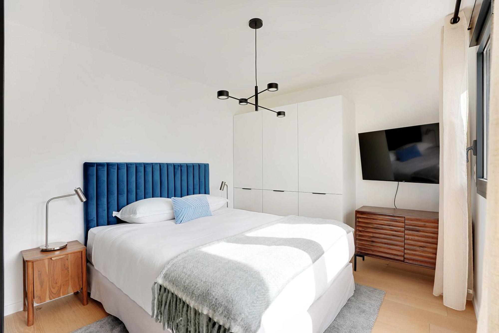 Raffinement Et Confort Dans Cette Residence A Levallois-Perret Exterior foto